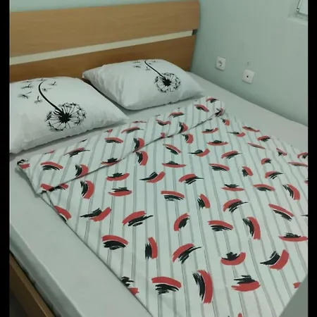 Mona Liza, Bukvalek Stari 1, 巴尼西卢卡